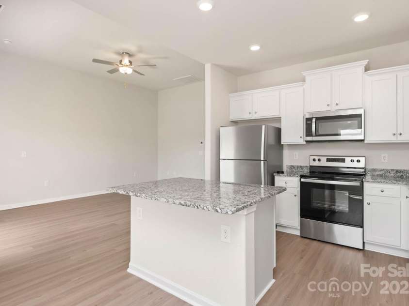 3607 Clover Valley Drive, Gastonia, NC 28052.  MLS# CAR4179465, YatesRealty ID 19816. 