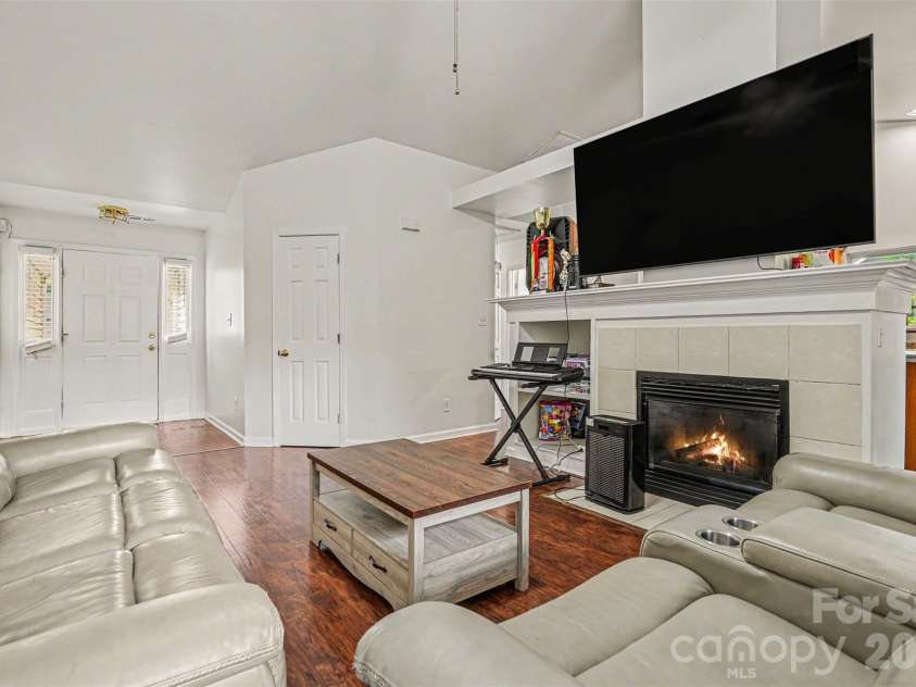 6312 Trysting Road, Charlotte, NC 28227.  MLS# CAR4379798, YatesRealty ID 19818. 