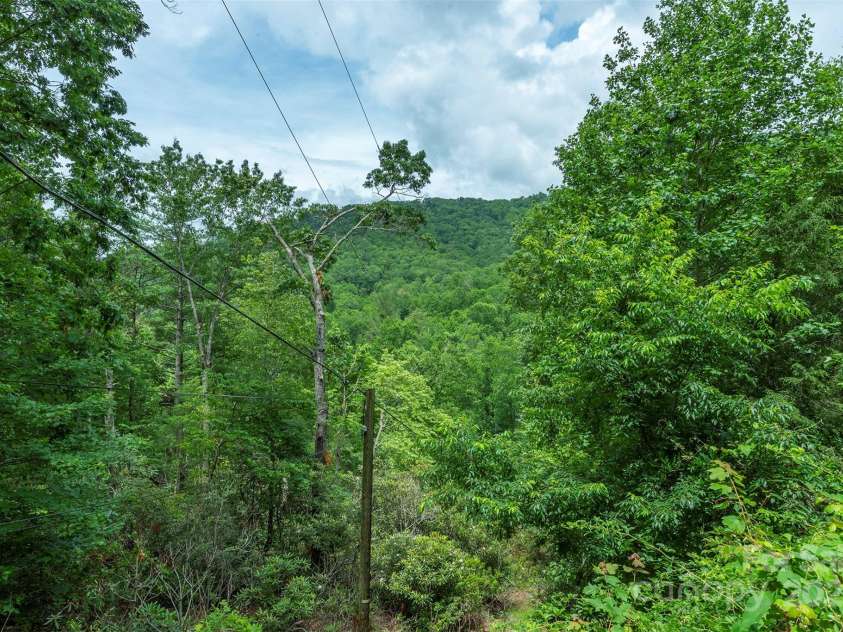 379 Rainbow Terrace, Black Mountain, NC 28711.  MLS# CAR4267468, YatesRealty ID 19819. Year round close mountain view