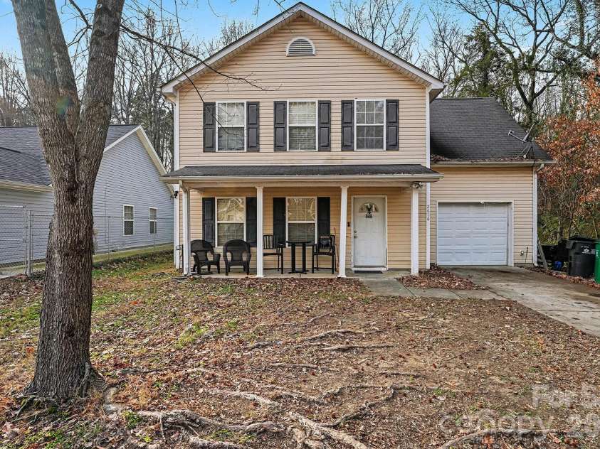 2606 Marmac Road, Charlotte, NC 28208.  MLS# CAR4333144, YatesRealty ID 1982. 
