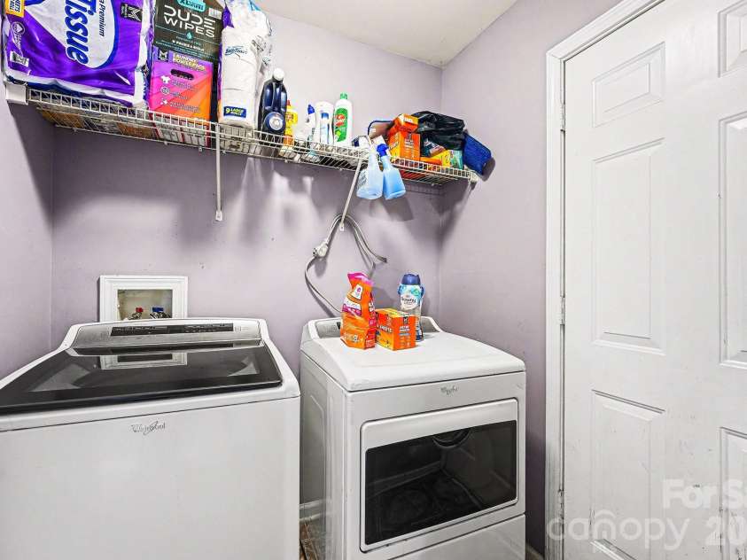 2606 Marmac Road, Charlotte, NC 28208.  MLS# CAR4333144, YatesRealty ID 1982. 