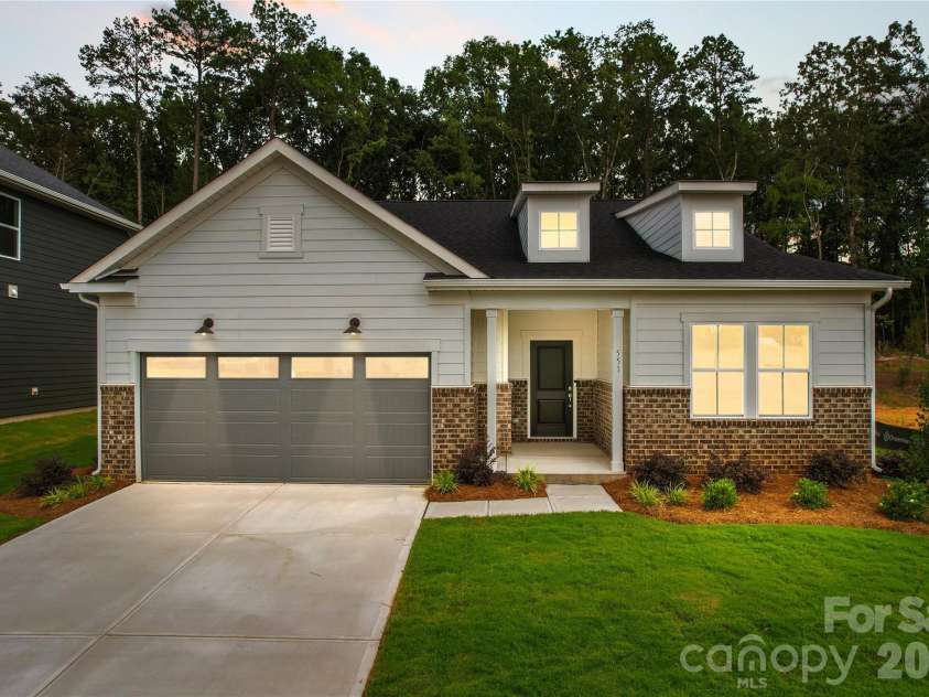 551 Cottage Garden Lane, Belmont, NC 28012.  MLS# CAR4379859, YatesRealty ID 19820. 