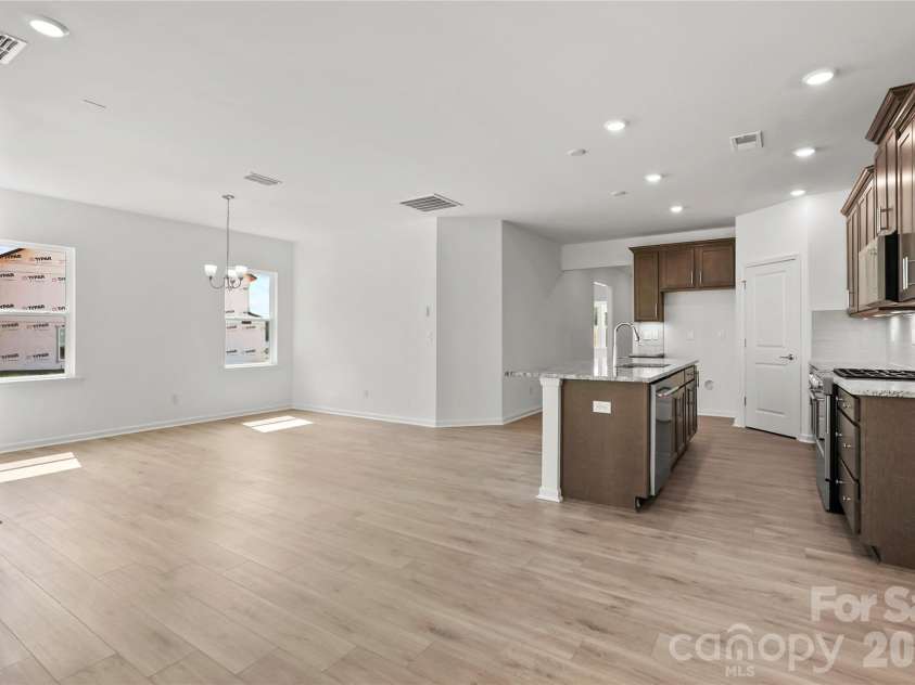 551 Cottage Garden Lane, Belmont, NC 28012.  MLS# CAR4379859, YatesRealty ID 19820. 