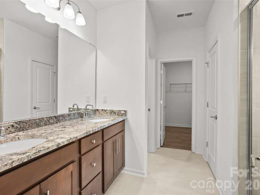 551 Cottage Garden Lane, Belmont, NC 28012.  MLS# CAR4379859, YatesRealty ID 19820. 