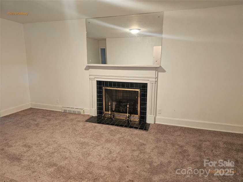 4520 Bradbury Drive, Charlotte, NC 28209.  MLS# CAR4263924, YatesRealty ID 19821. 