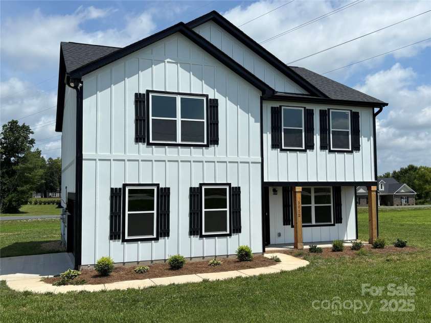 3012 Isle Lane, Monroe, NC 28110.  MLS# CAR4246920, YatesRealty ID 19822. 