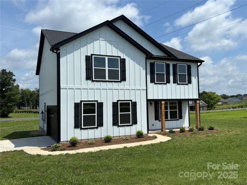 3012 Isle Lane, Monroe, NC 28110.  MLS# CAR4246920, YatesRealty ID 19822. 