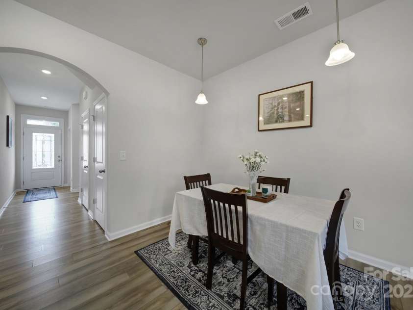 5034 Moss Pine Way, Tega Cay, SC 29708.  MLS# CAR4257604, YatesRealty ID 19823. 