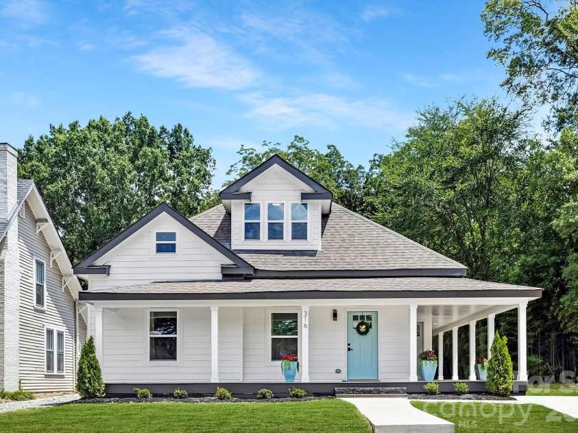 316 14th Street, Salisbury, NC 28144.  MLS# CAR4377966, YatesRealty ID 19824. 