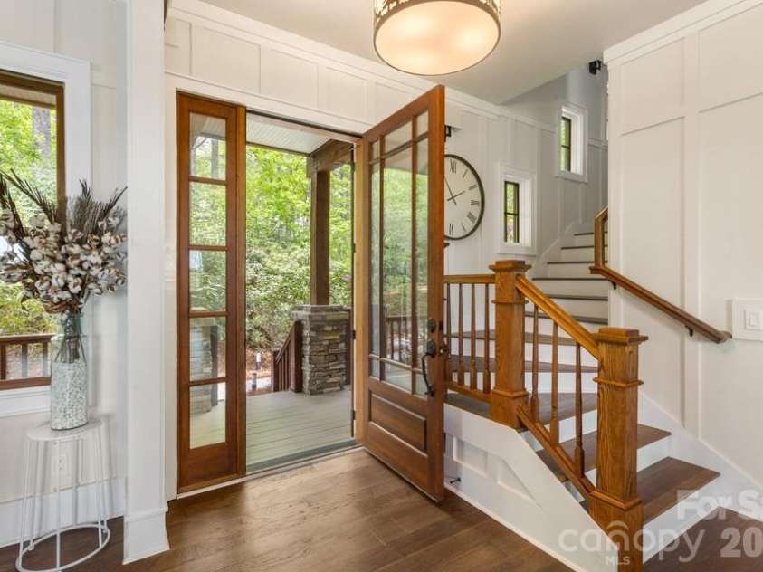48 Bearfoot Lane, Highlands, NC 28741.  MLS# CAR4379845, YatesRealty ID 19825. 