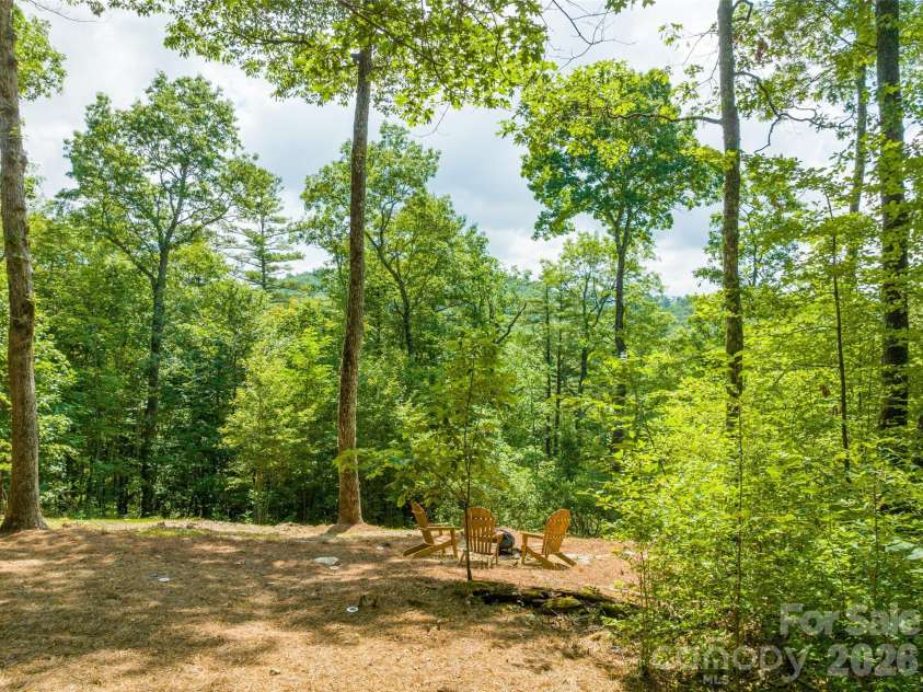 48 Bearfoot Lane, Highlands, NC 28741.  MLS# CAR4379845, YatesRealty ID 19825. 