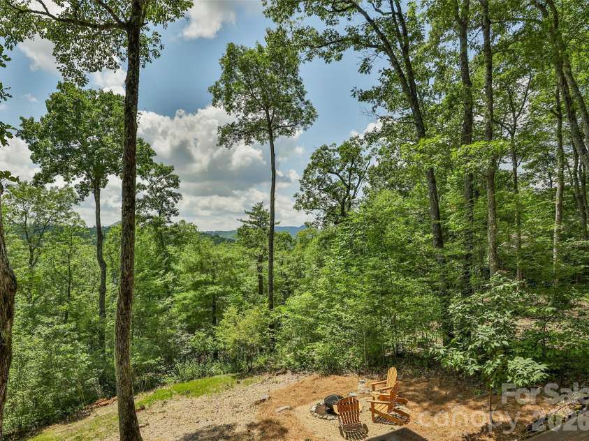 48 Bearfoot Lane, Highlands, NC 28741.  MLS# CAR4379845, YatesRealty ID 19825. 