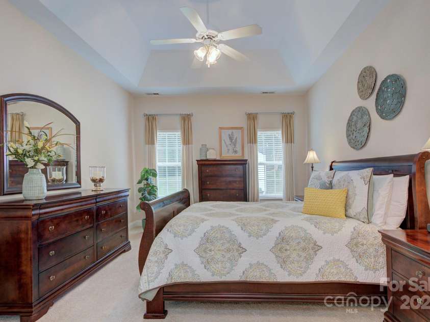 5748 Timbertop Lane, Charlotte, NC 28215.  MLS# CAR4259998, YatesRealty ID 19825. 