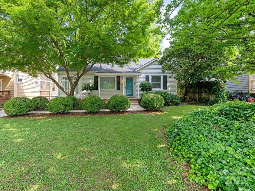 3339 Benard Avenue, Charlotte, NC 28206.  MLS# CAR4266439, YatesRealty ID 19826. 
