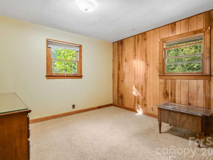 435 Upper Glady Fork Road, Candler, NC 28715.  MLS# CAR4377786, YatesRealty ID 19827. 