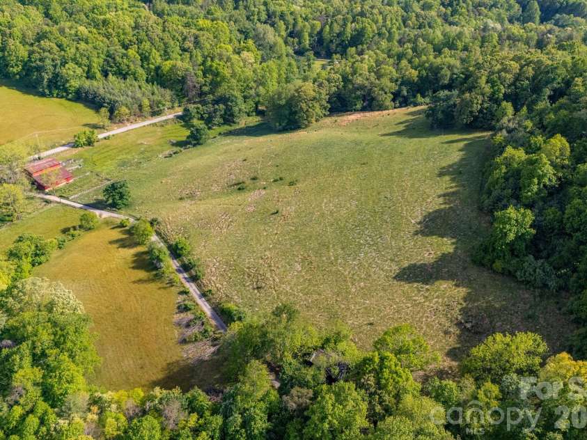 435 Upper Glady Fork Road, Candler, NC 28715.  MLS# CAR4377786, YatesRealty ID 19827. 