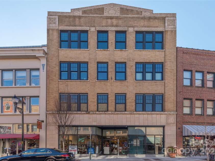 60 Haywood Street, Asheville, NC 28801.  MLS# CAR4269885, YatesRealty ID 19828. Historic Downtown Property