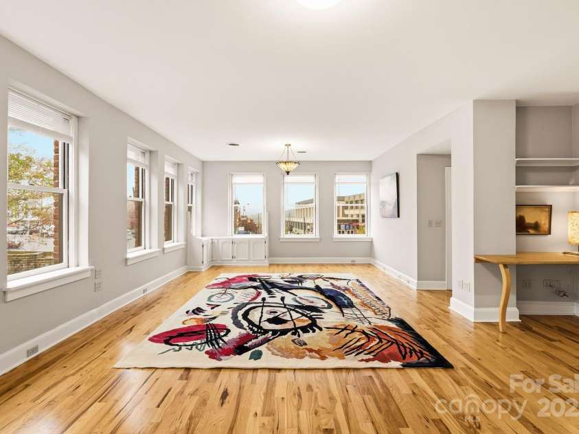 60 Haywood Street, Asheville, NC 28801.  MLS# CAR4317577, YatesRealty ID 19828. Spacious Downtown Living