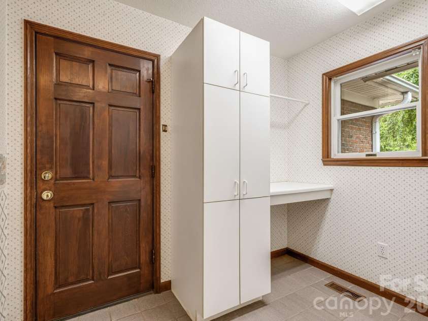 35 Byrd Road, Candler, NC 28715.  MLS# CAR4379213, YatesRealty ID 19829. Laundry Area