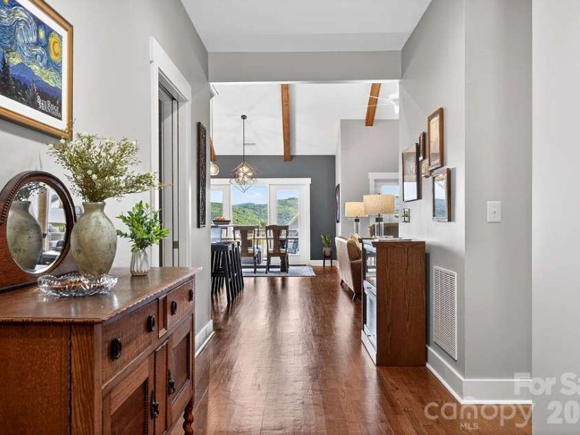 70 Copper Creek Lane, Hendersonville, NC 28739.  MLS# CAR4373726, YatesRealty ID 1983. 