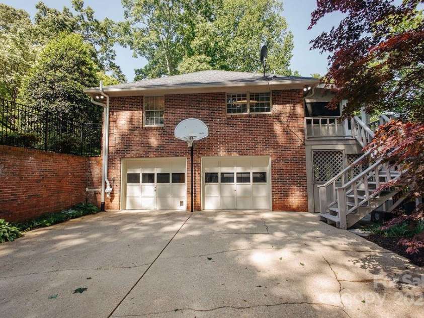 277 Forest Road, Marion, NC 28752.  MLS# CAR4252447, YatesRealty ID 19831. 2 car garage is located on lower level of home