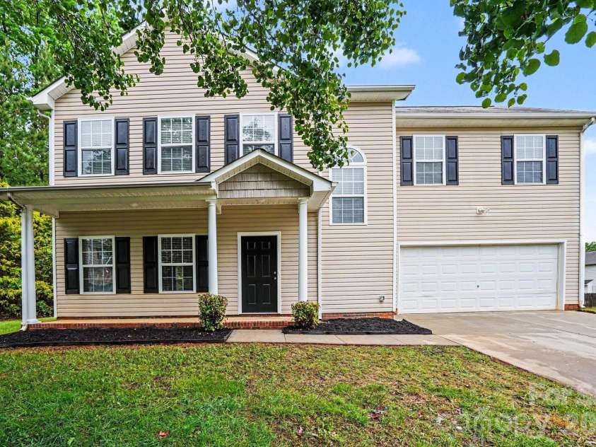 6116 Firethorne Lane, Concord, NC 28025.  MLS# CAR4379145, YatesRealty ID 19831. 