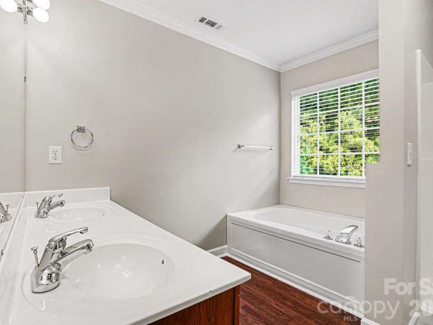 6116 Firethorne Lane, Concord, NC 28025.  MLS# CAR4379145, YatesRealty ID 19831. 
