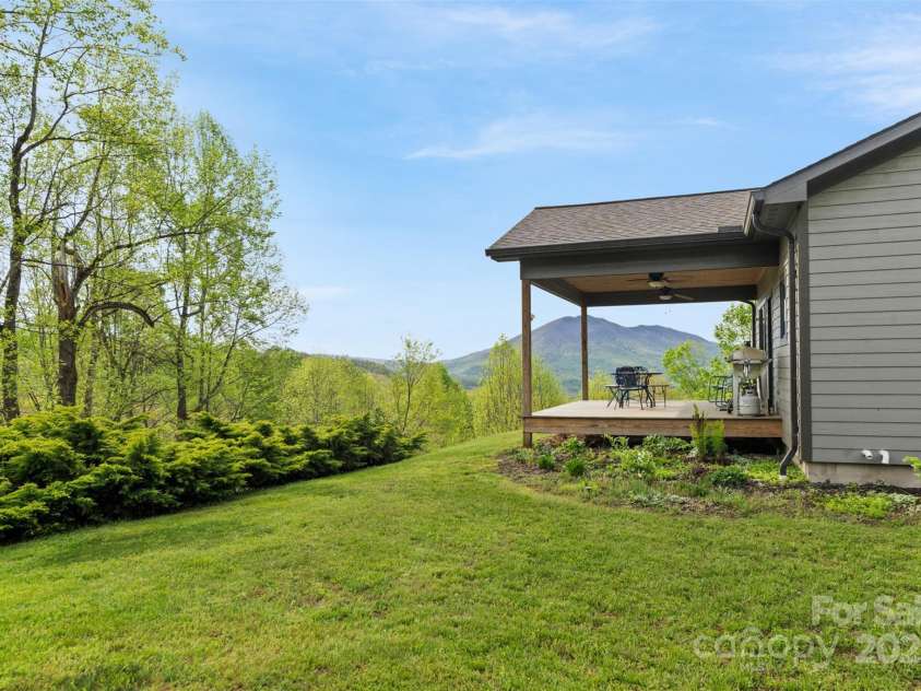 630 Graybeal Hollow, Creston, NC 28615.  MLS# CAR4251430, YatesRealty ID 19835. 