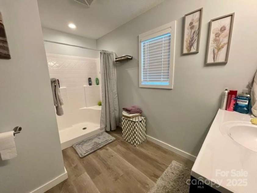 125 Woodland Circle, Rutherfordton, NC 28139.  MLS# CAR4326119, YatesRealty ID 19836. 