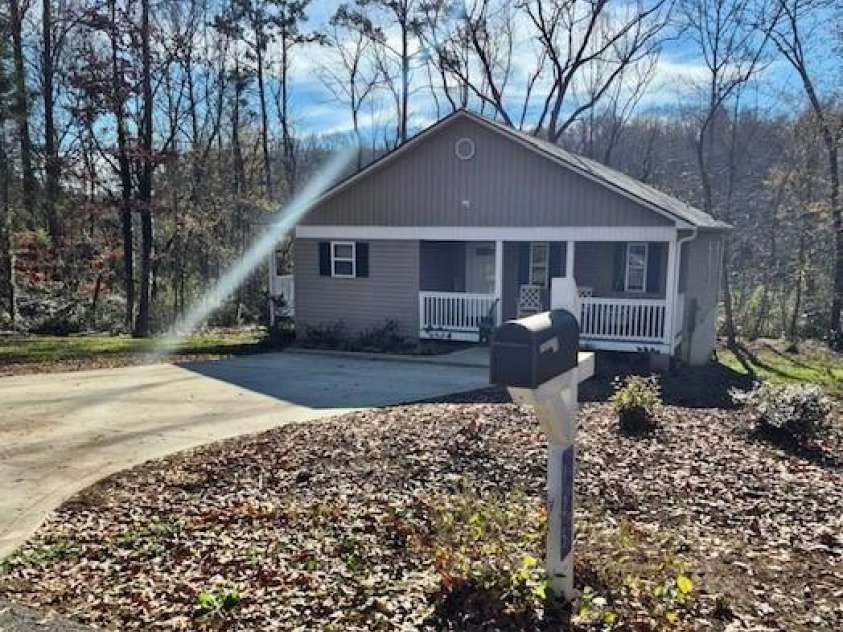 125 Woodland Circle, Rutherfordton, NC 28139.  MLS# CAR4326119, YatesRealty ID 19836. 