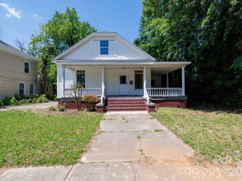 319 Park Avenue, Rock Hill, SC 29730.  MLS# CAR4379951, YatesRealty ID 19836. 
