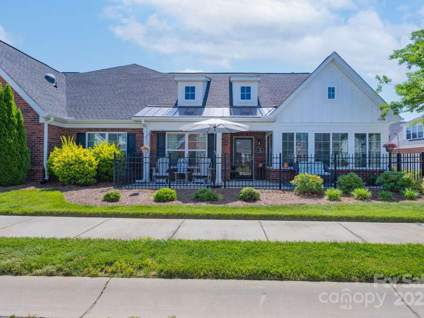 148 Adelaide Way, Rock Hill, SC 29732.  MLS# CAR4258238, YatesRealty ID 19838. 