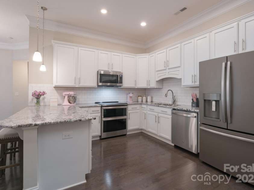 148 Adelaide Way, Rock Hill, SC 29732.  MLS# CAR4258238, YatesRealty ID 19838. Kitchen