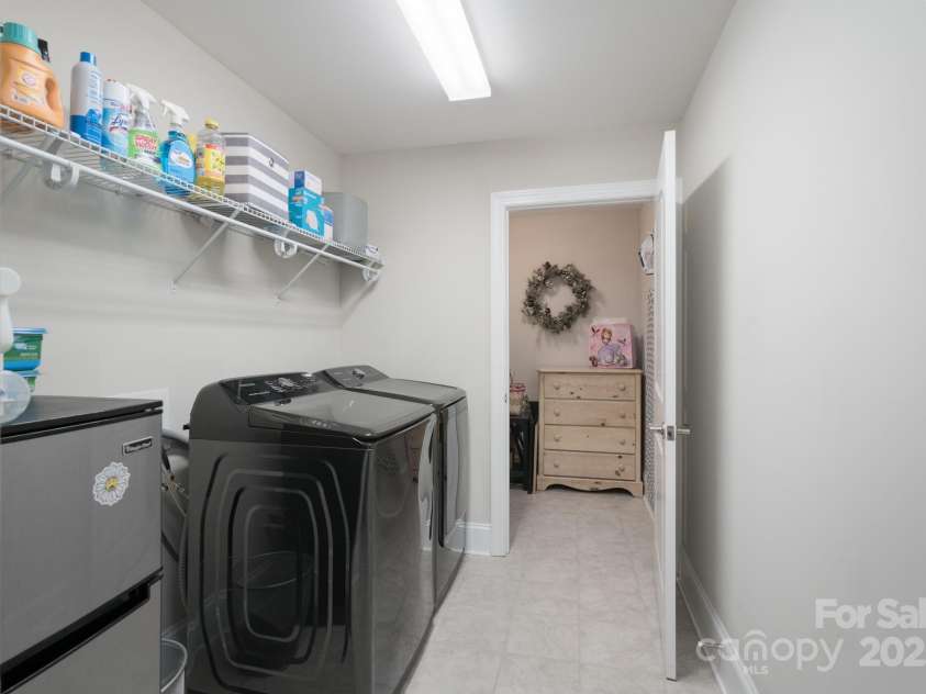 148 Adelaide Way, Rock Hill, SC 29732.  MLS# CAR4258238, YatesRealty ID 19838. Laundry room
