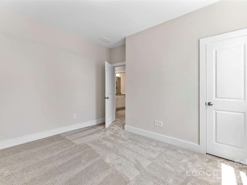 1645 Carolina Circle, Gastonia, NC 28054.  MLS# CAR4288958, YatesRealty ID 19839. Bedroom 3