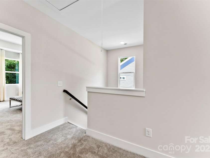 1645 Carolina Circle, Gastonia, NC 28054.  MLS# CAR4288958, YatesRealty ID 19839. Upstairs Landing/Hall