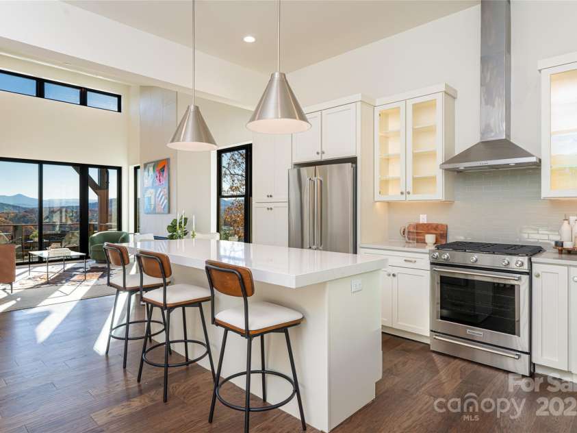 608 Storybook Villas Trail, Asheville, NC 28804.  MLS# CAR4294155, YatesRealty ID 1984. Kitchen - Similar