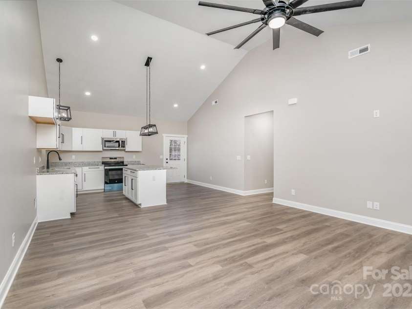 1010 Wilmouth Street, Shelby, NC 28152.  MLS# CAR4225070, YatesRealty ID 19840. 