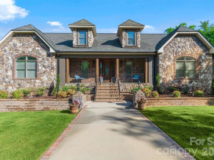 2037 Rocky Stream Road, York, SC 29745.  MLS# CAR4373725, YatesRealty ID 19840. 