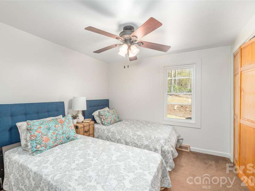 35 Grey Rock Valley, Black Mountain, NC 28711.  MLS# CAR4359846, YatesRealty ID 19842. Second bedroom 
