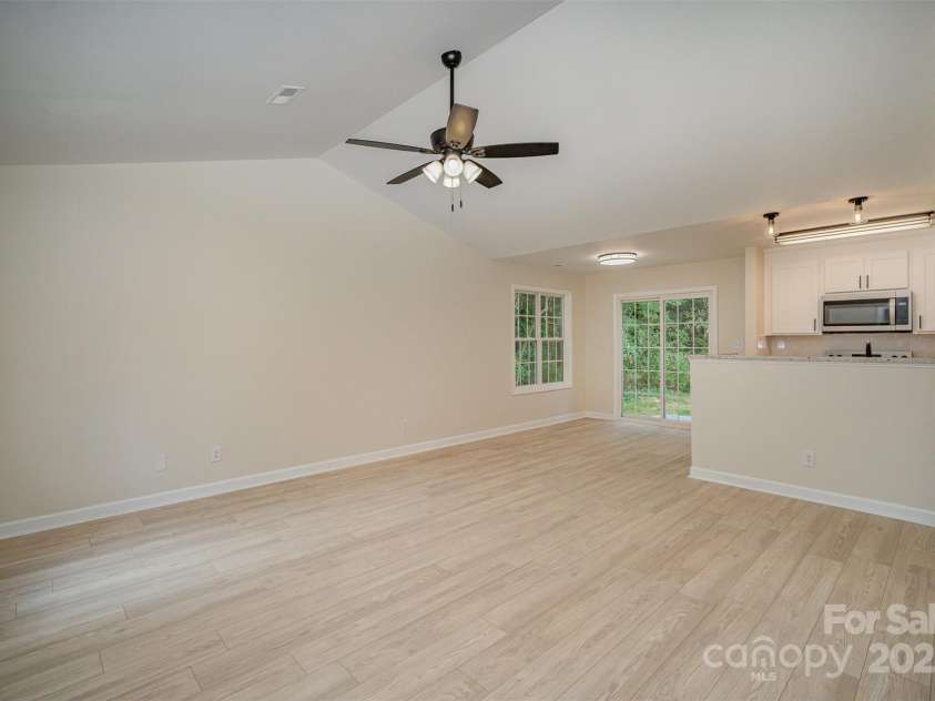903 Brookdale Street, Kannapolis, NC 28083.  MLS# CAR4271054, YatesRealty ID 19843. Living Room/ Dining area