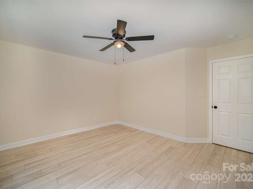 903 Brookdale Street, Kannapolis, NC 28083.  MLS# CAR4271054, YatesRealty ID 19843. Primary Bedroom