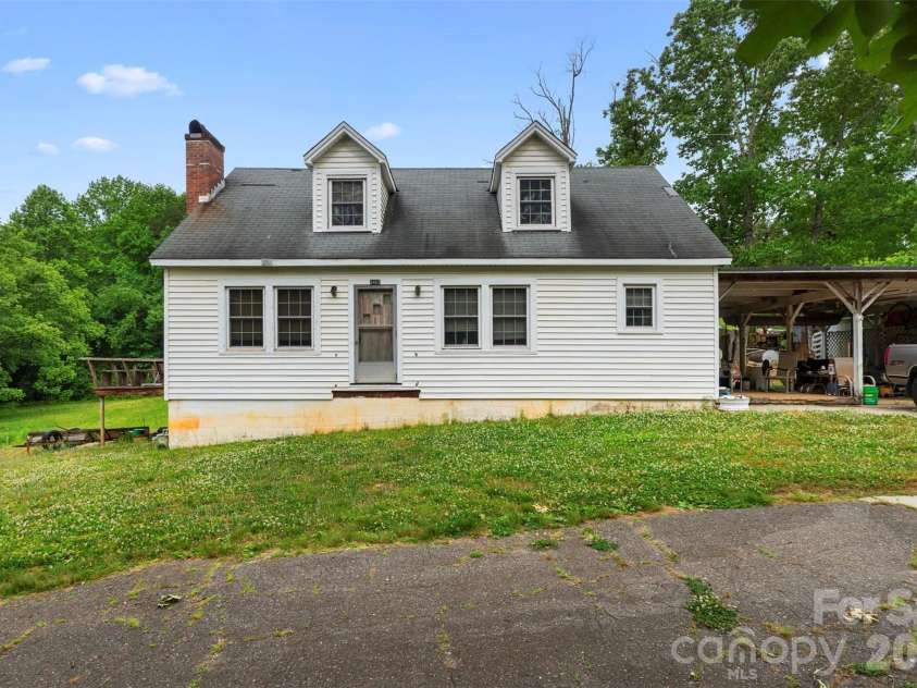 2465 NC Highway 150 Highway, Lincolnton, NC 28092.  MLS# CAR4374965, YatesRealty ID 19845. 