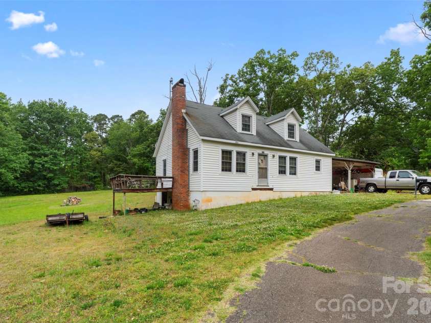 2465 NC Highway 150 Highway, Lincolnton, NC 28092.  MLS# CAR4374965, YatesRealty ID 19845. 