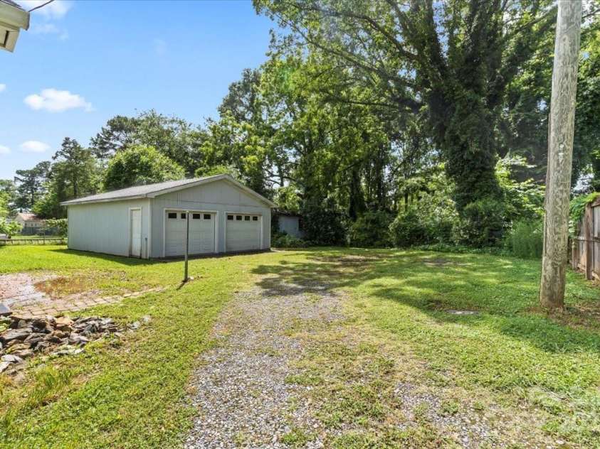 935 Church Street, Kings Mountain, NC 28086.  MLS# CAR4266013, YatesRealty ID 19847. 