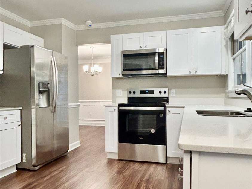 7401 Kinsmore Lane, Charlotte, NC 28269.  MLS# CAR4250625, YatesRealty ID 19848. 