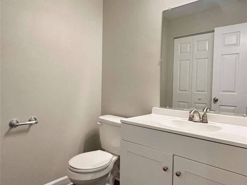 7401 Kinsmore Lane, Charlotte, NC 28269.  MLS# CAR4250625, YatesRealty ID 19848. 