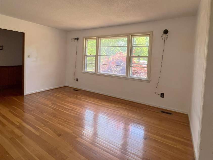 1926 Bud Arthur Bridge Road, Spartanburg, SC 29307.  MLS# CAR4247049, YatesRealty ID 19849. 