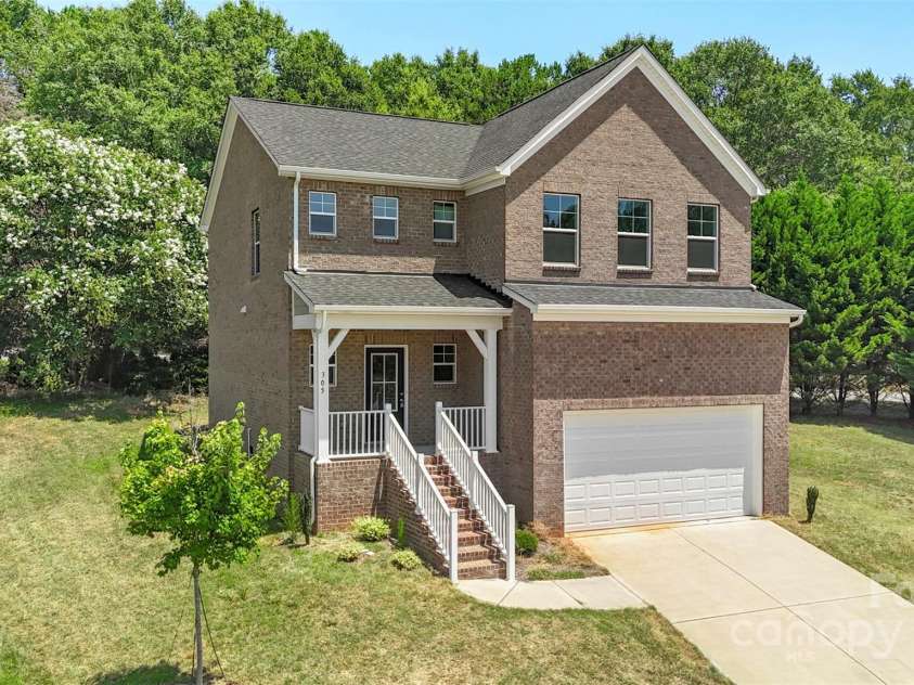 305 Firefly Path, Shelby, NC 28150.  MLS# CAR4286445, YatesRealty ID 1985. 