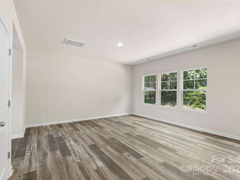 305 Firefly Path, Shelby, NC 28150.  MLS# CAR4286445, YatesRealty ID 1985. 